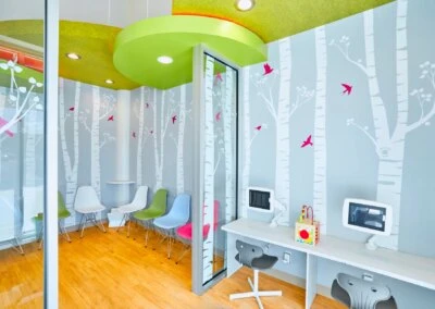 Dentist clinic Waiting room from left front window